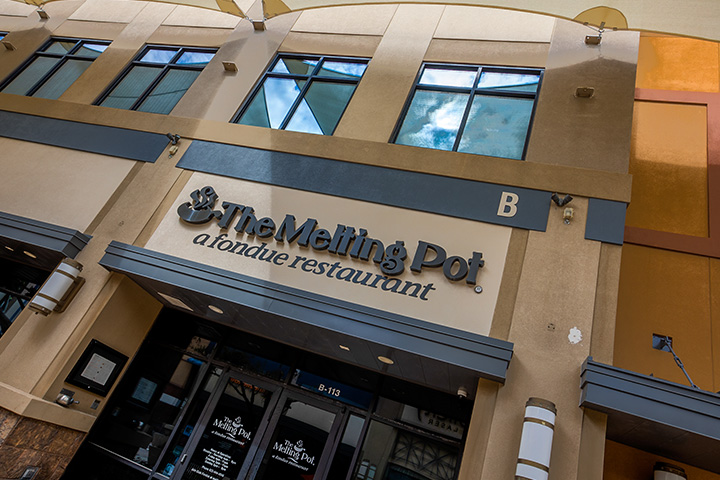 Melting Pot Arrowhead Storefront