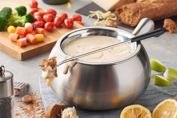 Swiss cheese fondue