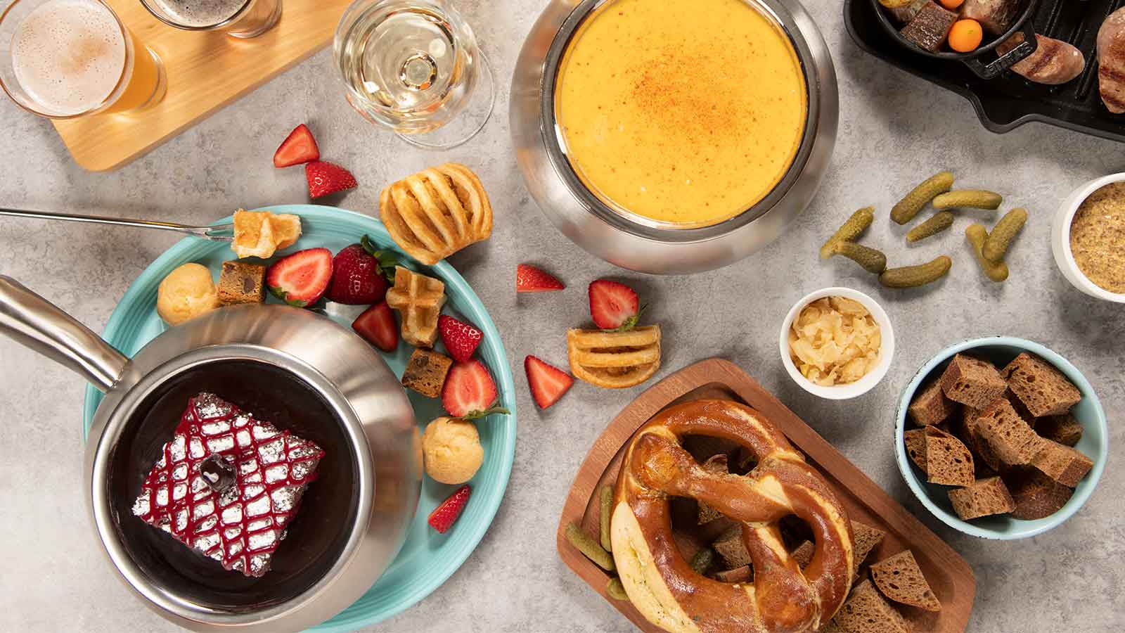 Oktober Fondue Fest Menu Options